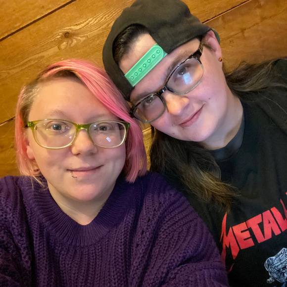 Brittney Peffley - Poshmark Profile Picture of Brittney Peffley (@bnps15) on Poshmark