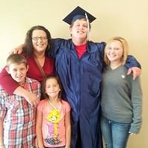 Profile Picture of Lisa Heinlein (@lisa.chituck) on Myspace