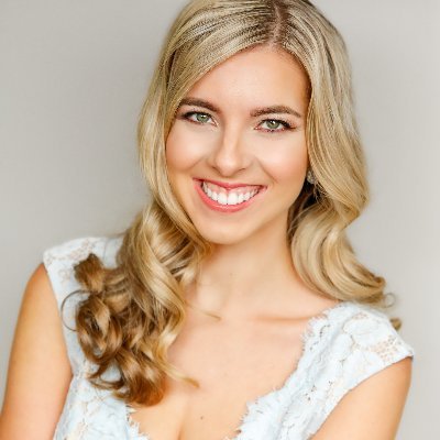 Profile Picture of Dr. Lauren Cook (@DrLaurenCook) on Twitter