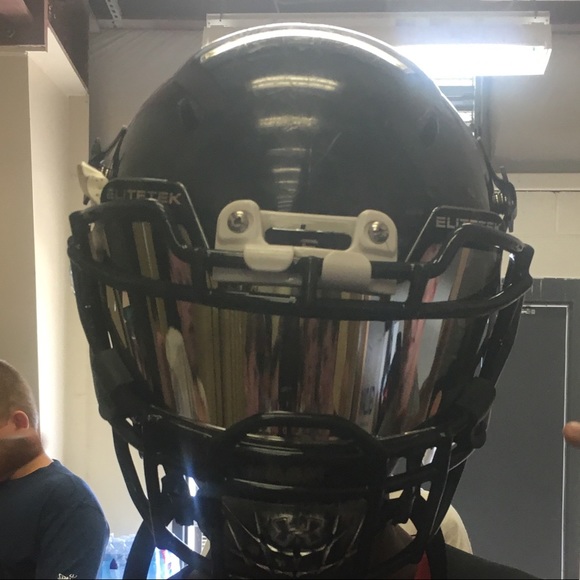 Profile Picture of Jamell Grayer (@kingdizzyhippy) on Poshmark