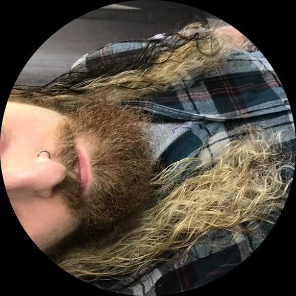 Profile Picture of Clayton Cothron (@claytonjamesss7) on Poshmark