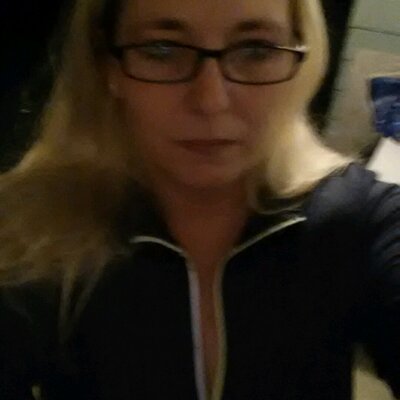 Profile Photo of Karina Kloogh (@darkangel84059) on Twitter