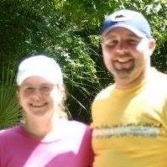 Profile Picture of Renee Blenis (@blenis) on Poshmark