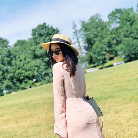 Profile Picture of Hser Htoo (@hser_htoo) on Poshmark