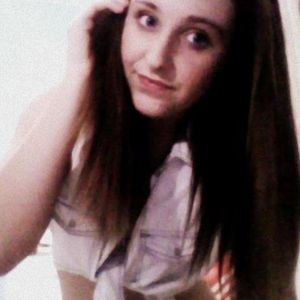 Profile Picture of Laura Hamilton (@137693138) on Myspace