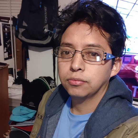 Profile Picture of David Mendoza (@davidmendoza565) on Poshmark