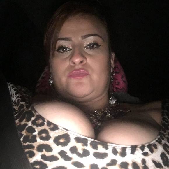 Profile Picture of Brittney Ramirez (@vanessalopez_) on Poshmark