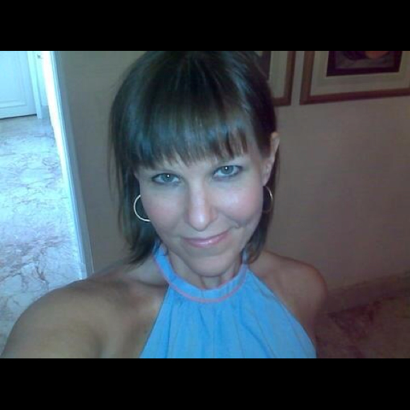 Profile Picture of Kimberly Lucas (@knlucas) on Poshmark