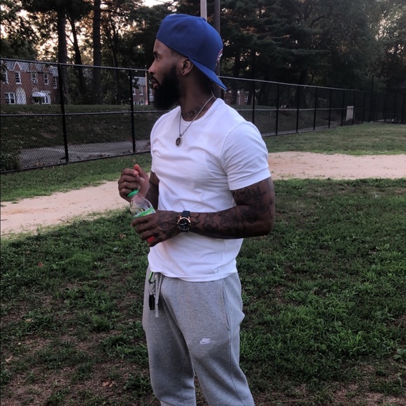 Profile Picture of Shaquill Cobbs (@scobbs93) on Poshmark