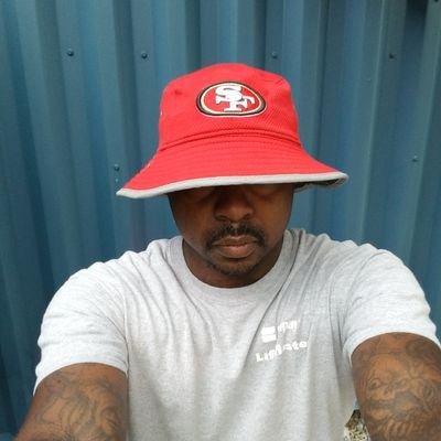 Profile Picture of Curtis Cornwell (@killakornwell) on Twitter