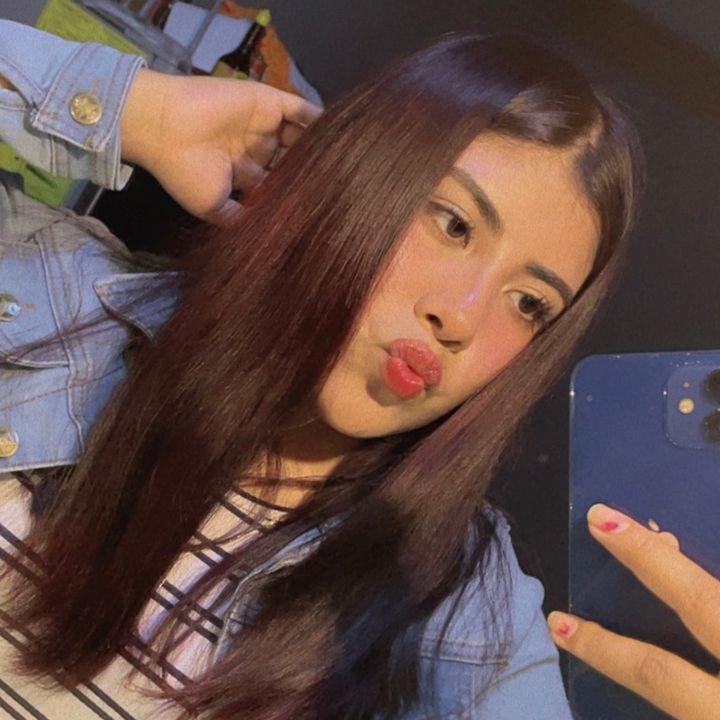 Profile Picture of 𝒜𝓁𝒾 :) (@alictu10) on Tiktok