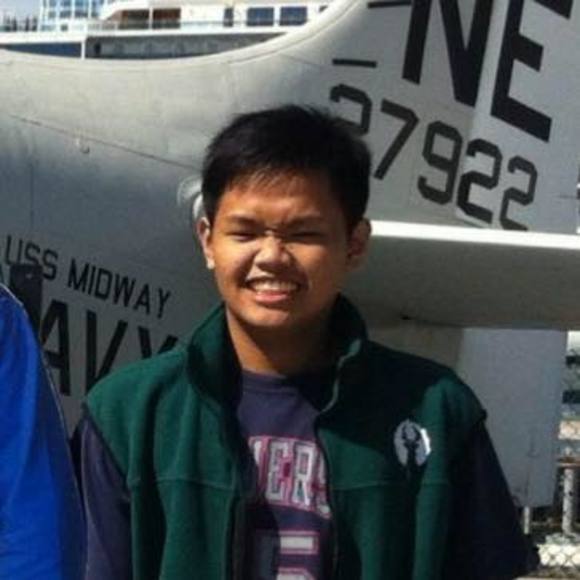 Profile Picture of Aaron Demot (@carterald) on Poshmark