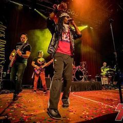 Profile Picture of cnotesharp (@coreyglasper7) on Tiktok