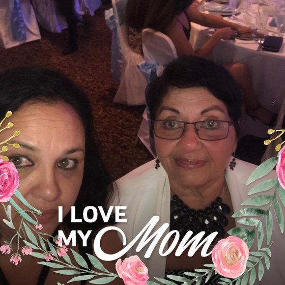 Profile Picture of Vivian Aguero canasi (@vivilandy) on Poshmark