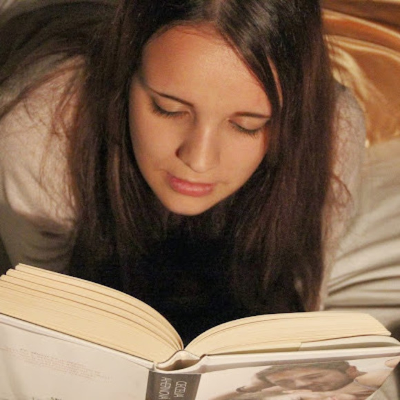 Profile Picture of Monika Čaládiková (@monicaopica) on Poshmark