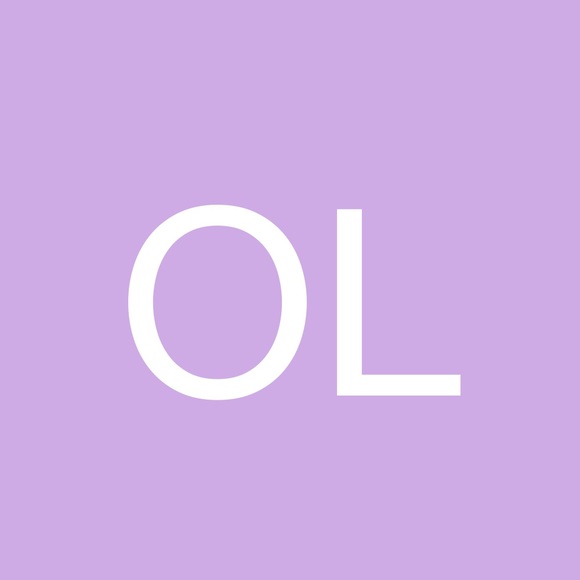 Oe Levinski - Poshmark Profile Picture of Oe Levinski (@oelevinski) on Poshmark