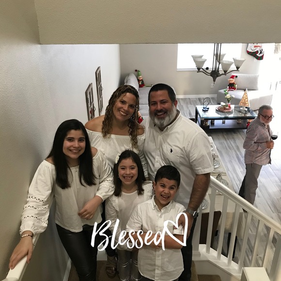 Adriana Chevres - Poshmark Profile Picture of Adriana Chevres (@adrianarafael79) on Poshmark