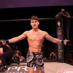 Profile Picture of perrystarbuck (@perrystarbuck) on Tiktok