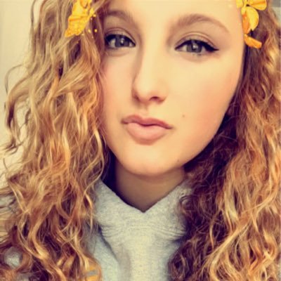Profile Picture of Breahna Rowe (@bree__rowe) on Twitter