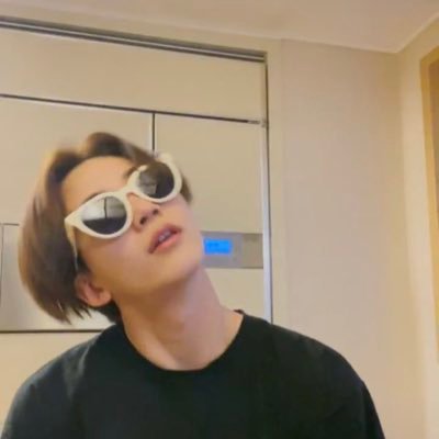 Profile Picture of 🏧 (@yoon_bae306) on Twitter