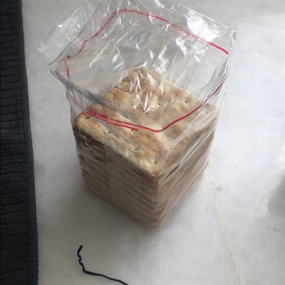 Profile Picture of Daniel Aquino (@daniel_aquino) on Poshmark