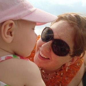 Profile Picture of Julia Rafalko (@hoolesmcbooles) on Myspace