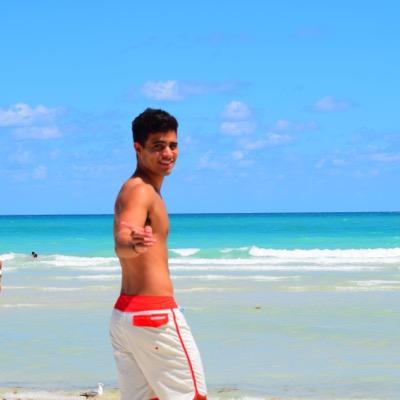 Profile Picture of Alejandro Serrano (@@alejandro66mx) on Twitter