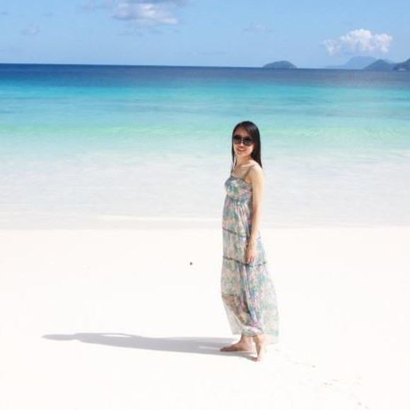 Profile Picture of Sophy Cheng (@sophy_cheng) on Poshmark