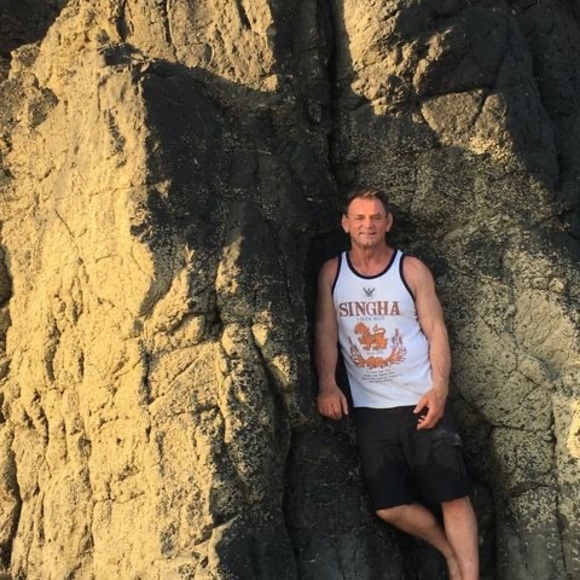 Profile Picture of Keith Mayberry (@keithmayberry) on Poshmark