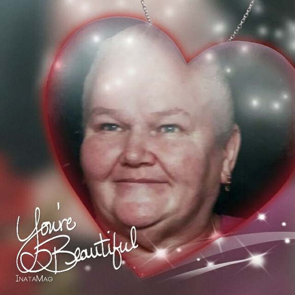 Profile Picture of Florence Forrest (@babystreach1999) on Poshmark