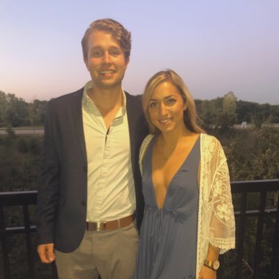 Profile Picture of Liz Folken (@lizzerdO) on Twitter