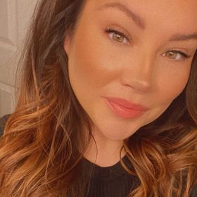 Profile Picture of Mia Terry (@itsmemia23) on Pinterest