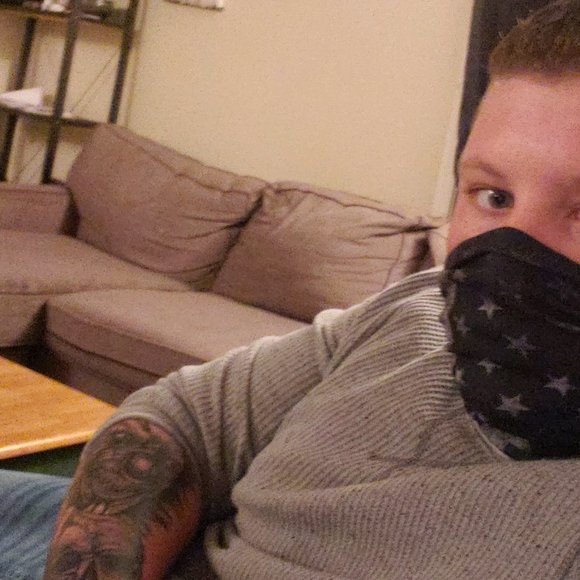 Profile Picture of Alex Barber (@alexkbarber1995) on Poshmark