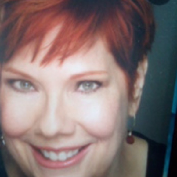 Profile Picture of Kenny Tate (@kenny_tate) on Poshmark