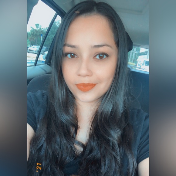 Profile Picture of Marilyn Hurtado (@mhurtado126) on Poshmark