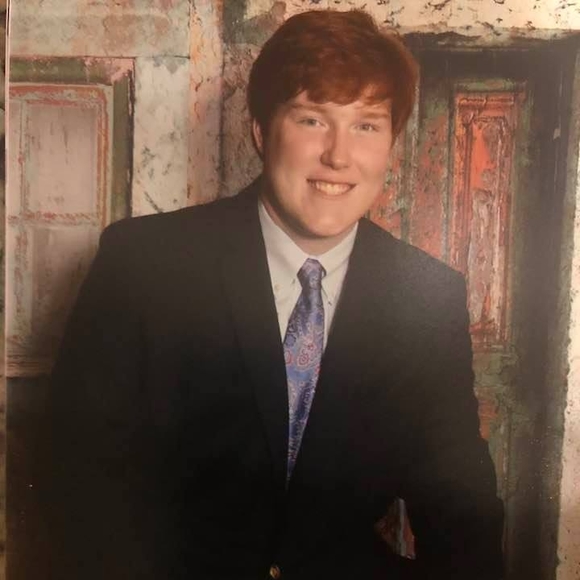 Profile Picture of Mary nell Degenhart (@mdegenhart) on Poshmark