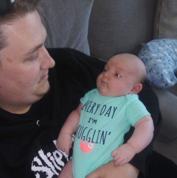 Profile Picture of Brandon Leuthner (@brandonleuthner) on Poshmark