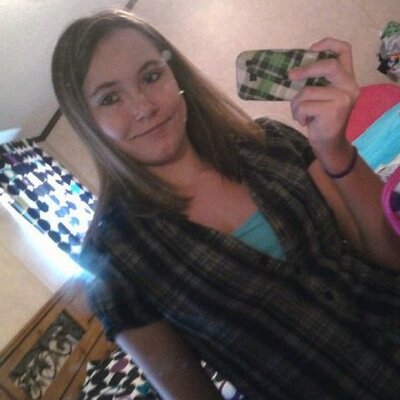 Profile Picture of Taylor Marie Blocker (@MarieBlocker) on Twitter