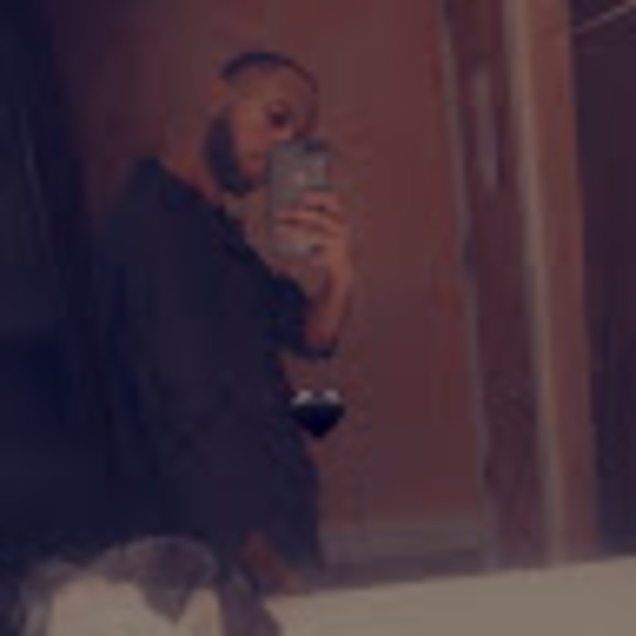 Profile Picture of Brian Fay (@faybrian22) on Poshmark