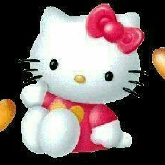 Profile Picture of Beverly Traylor (@abwc) on Poshmark