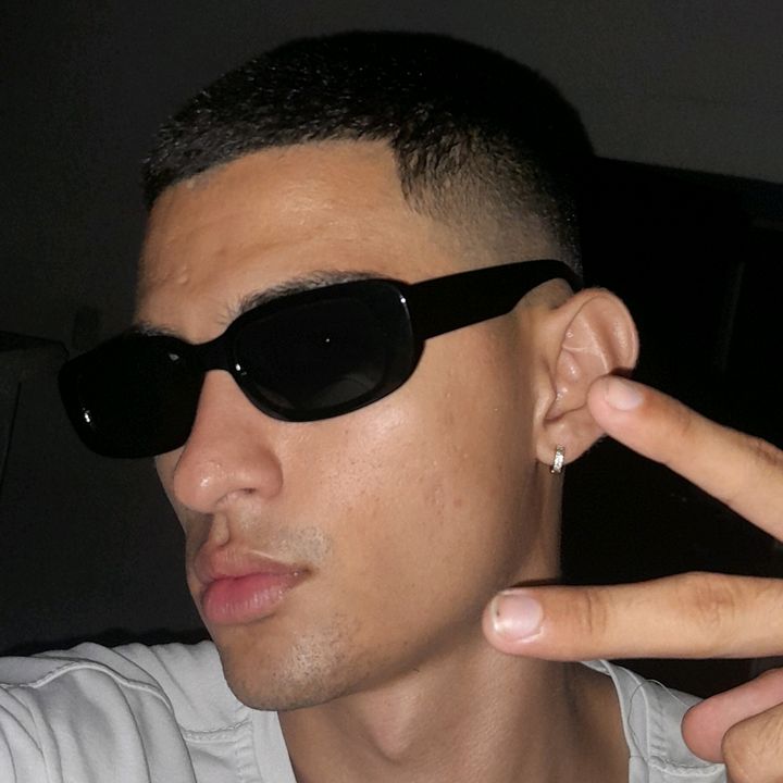 Profile Picture of Cosmo Magico (@cosmomagico_777) on Tiktok