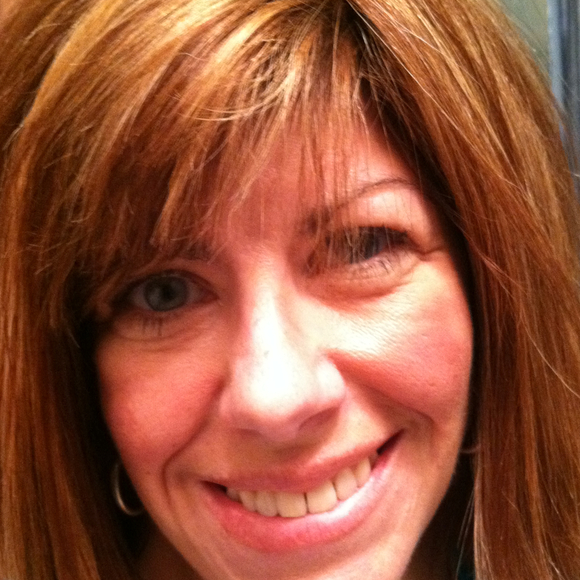 Profile Picture of Nancy Clifford (@nancyclifford) on Poshmark