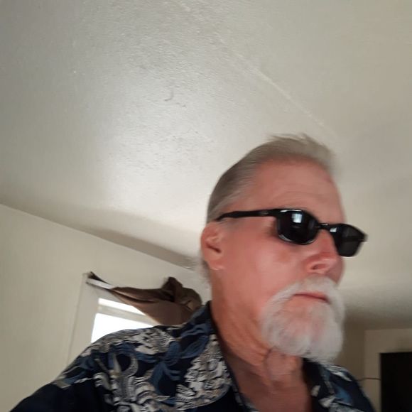 Profile Picture of Keith Thornton (@kt65izzy4) on Poshmark