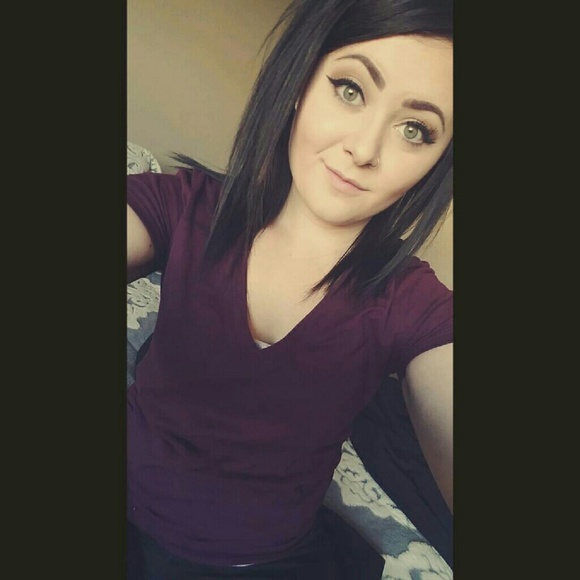 Profile Picture of Karlee Fitzpatrick (@karlss22) on Poshmark