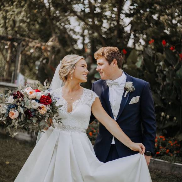 Profile Picture of Alexa Keller (@alexakeller788) on Poshmark