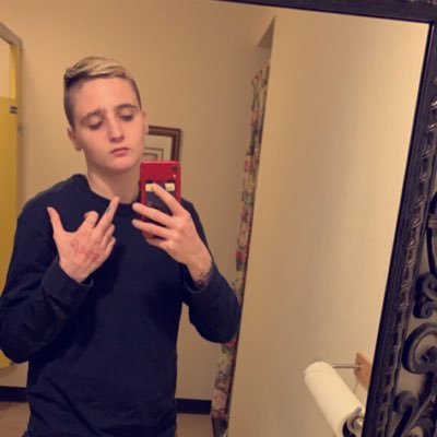 Profile Picture of Brooke Benoit (@BrookeBenoit3) on Twitter