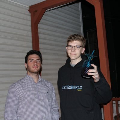 Profile Picture of Casey (@Casey_Gardon) on Twitter