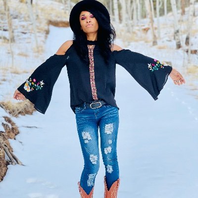 Profile Picture of CORTNEY DANIELS (@DanielsCortney) on Twitter