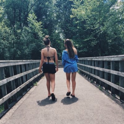 Profile Picture of Bella Olson (@_BellaOlson_) on Twitter