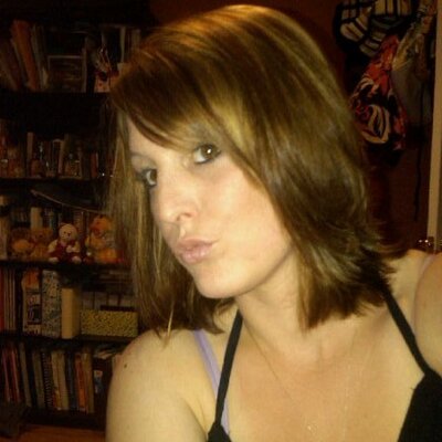 Profile Picture of Sara Straw (@SaraAnn23) on Twitter